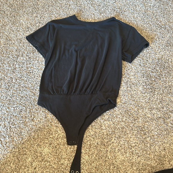 NUUDS everyday t-shirt bodysuit - Picture 2 of 5